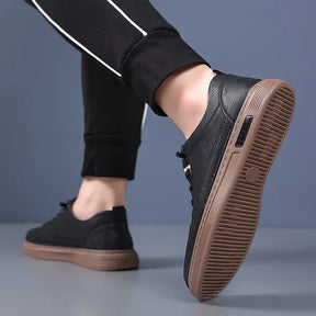 COMPRE 1 LEVE 2 Tênis Italiano de Couro Legitimo